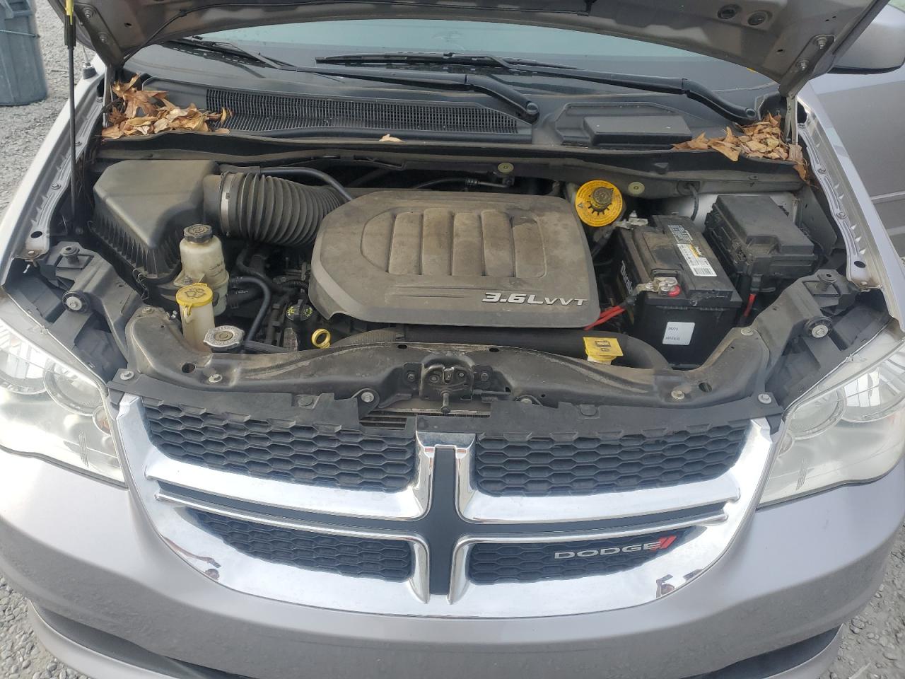 2016 Dodge Caravan - Image 14