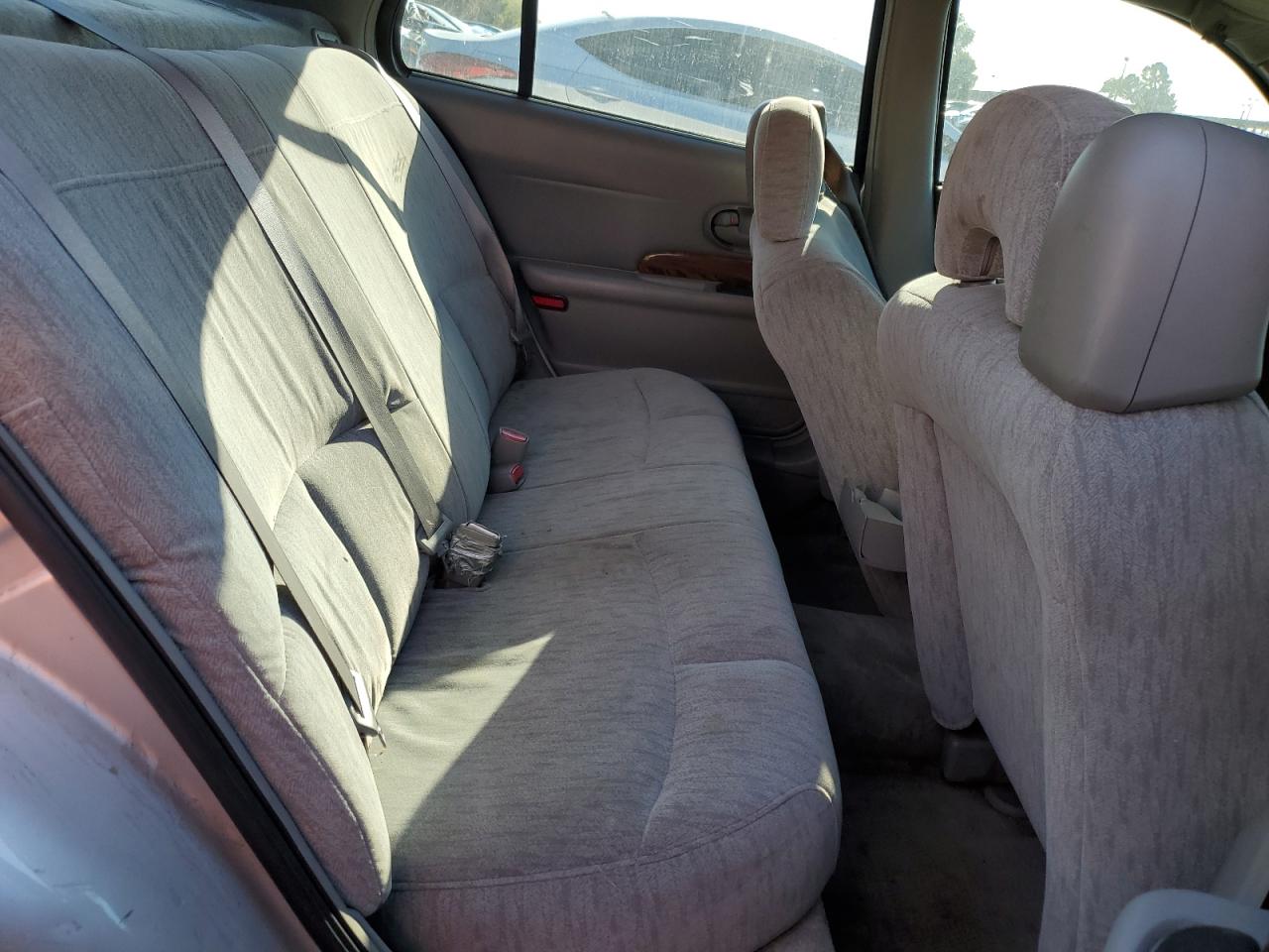 2004 Buick LeSabre - Image 10
