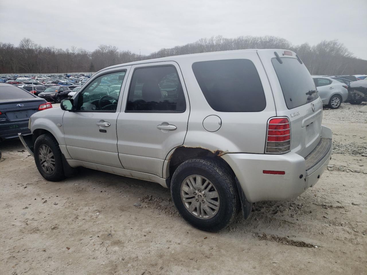 2007 Mercury Mariner - Image 2