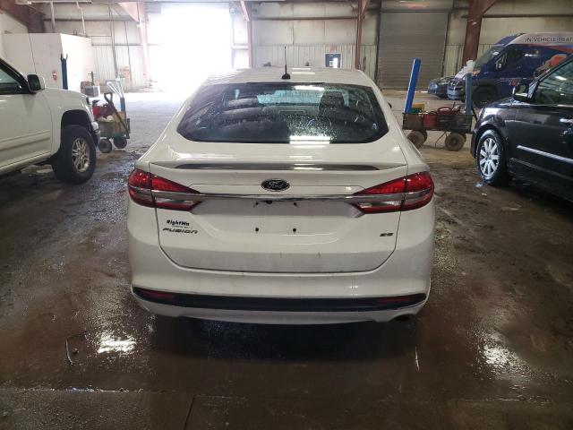  FORD FUSION 2017 Biały