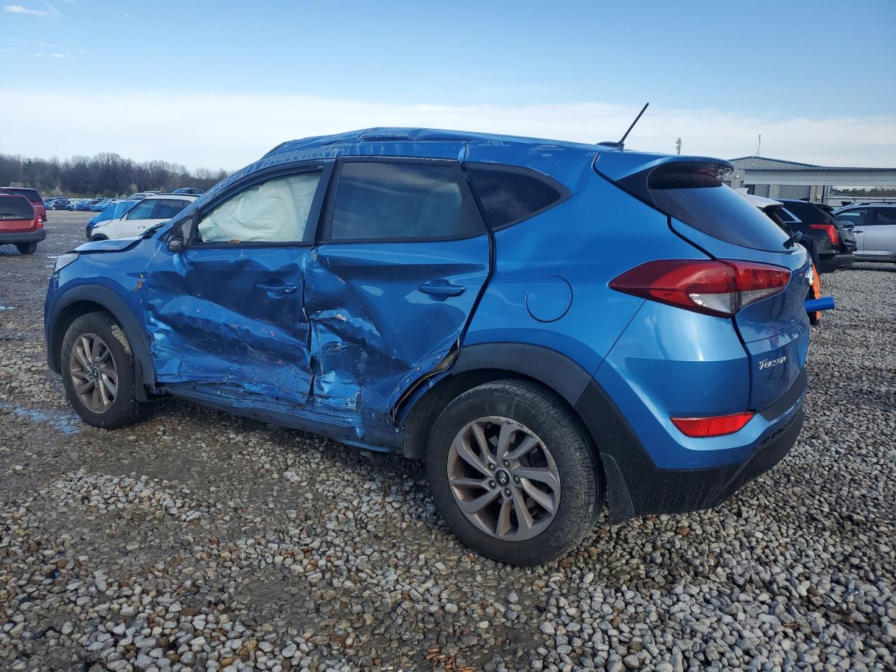 2016 Hyundai Tucson - Image 2