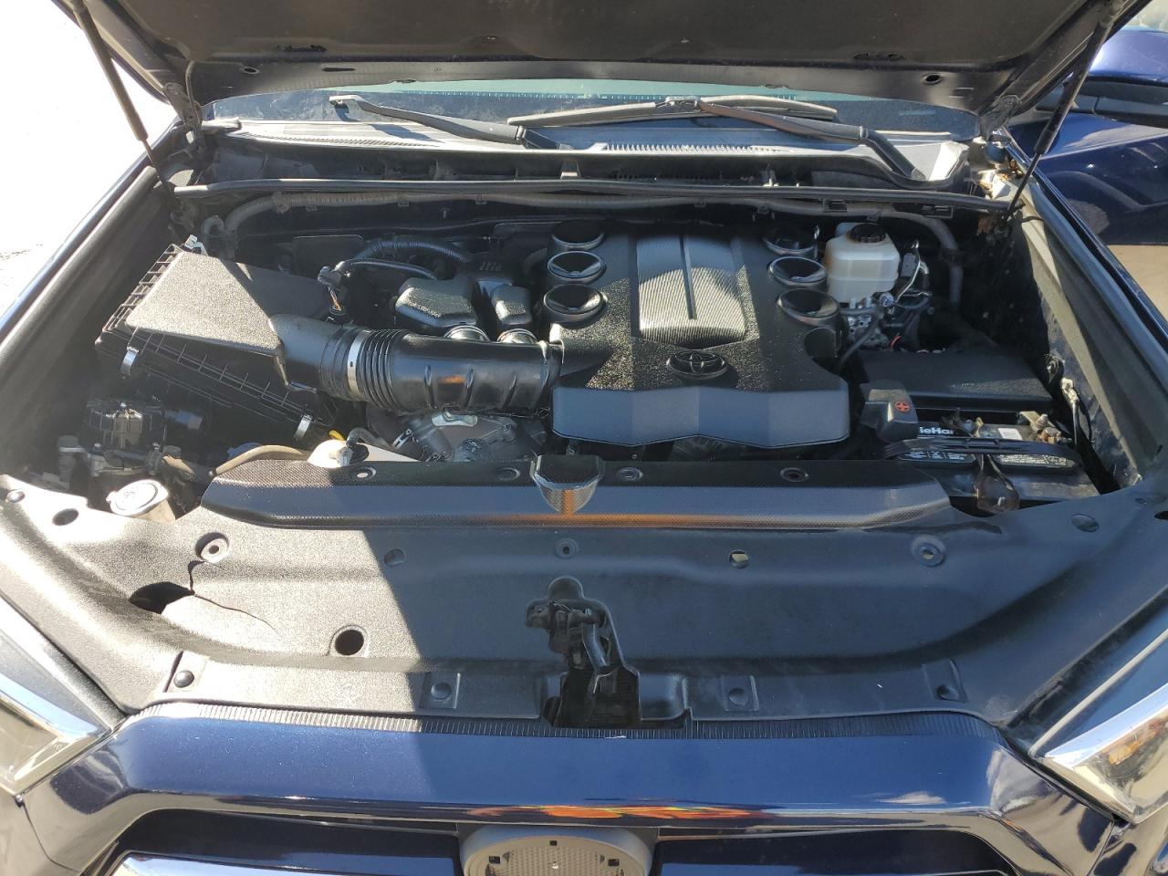 2016 Toyota 4Runner - Image 12