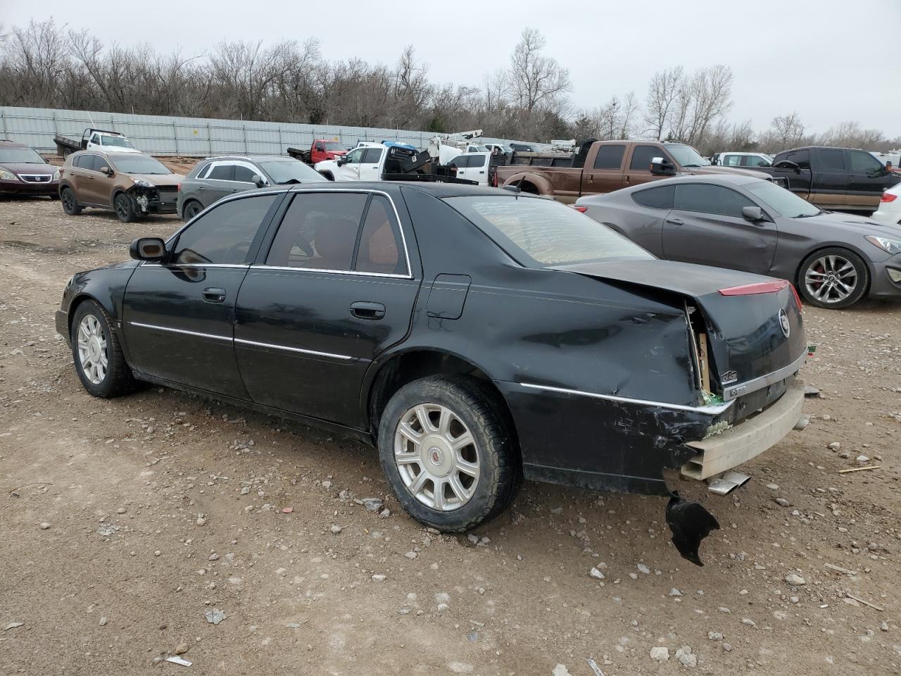 2008 Cadillac DTS - Image 2
