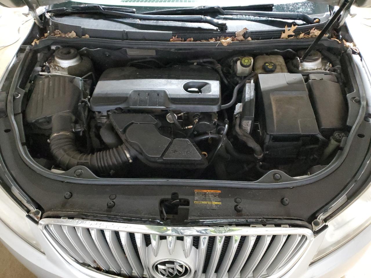 2011 Buick LaCrosse - Image 11