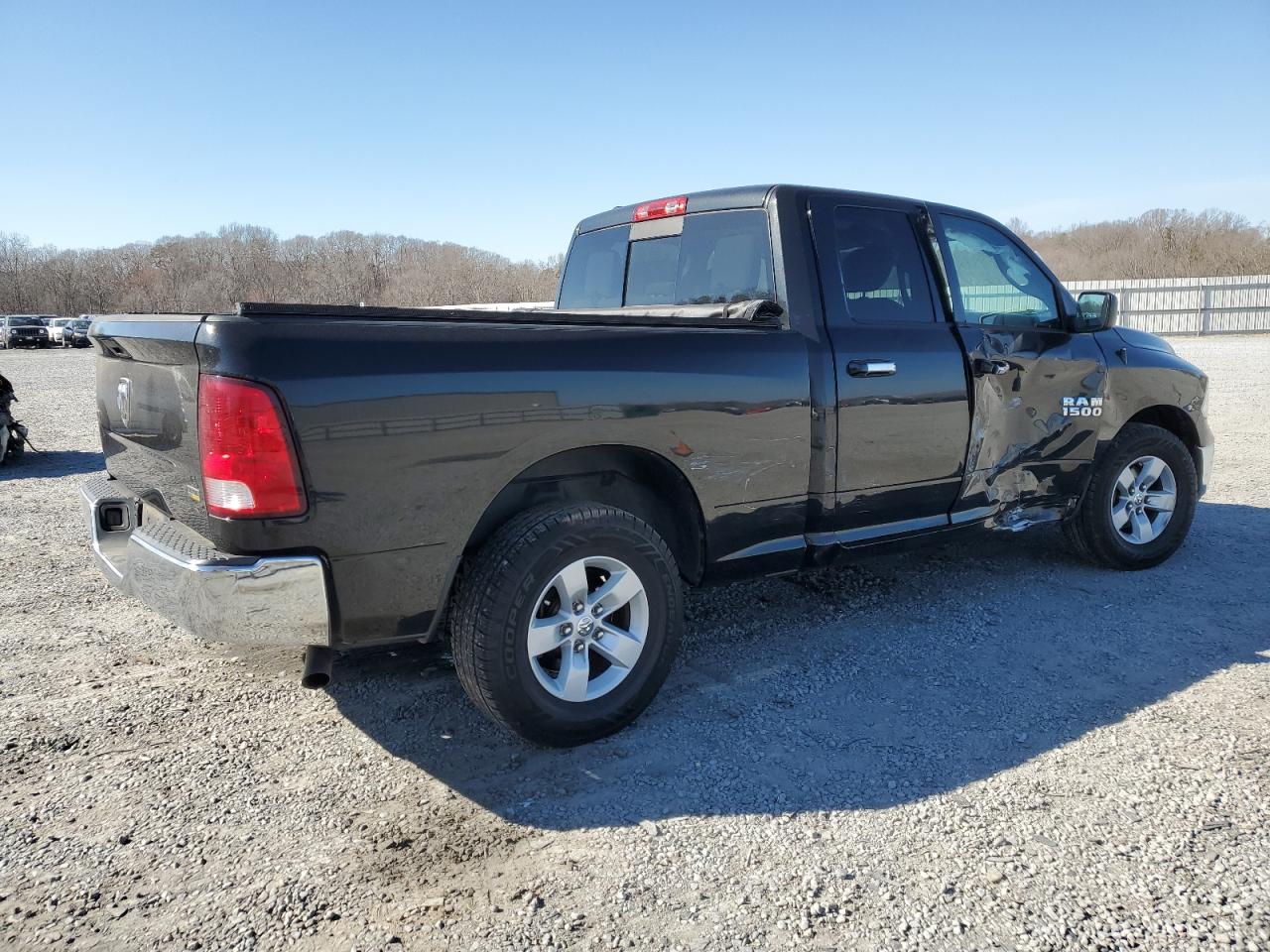 2017 RAM 1500 - Image 3
