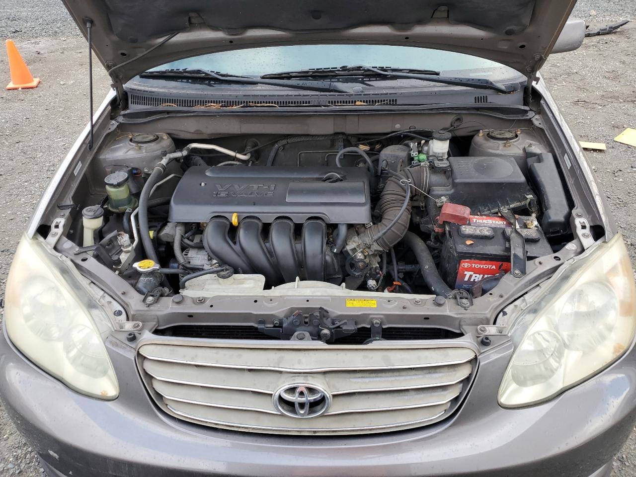 2004 Toyota Corolla - Image 11