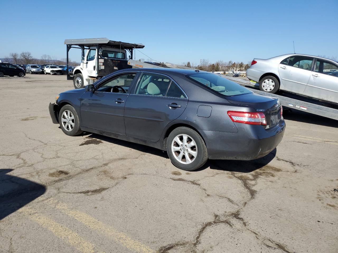 2010 Toyota Camry - Image 2