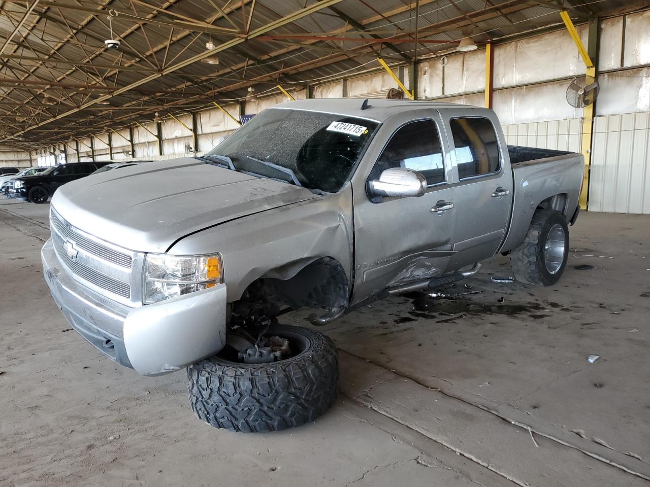 2007 Chevrolet Silverado - Image 1