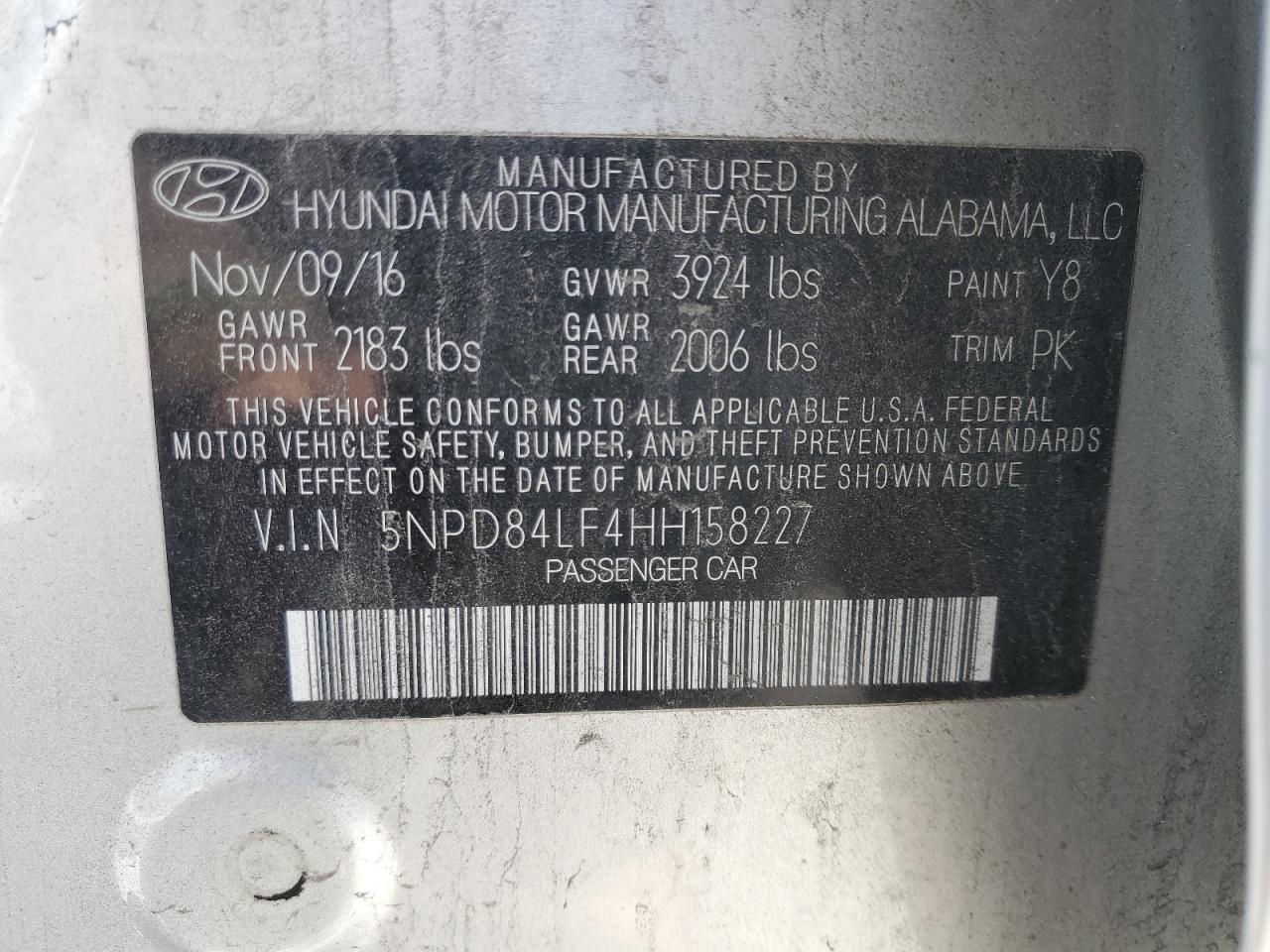 2017 Hyundai Elantra - Image 15