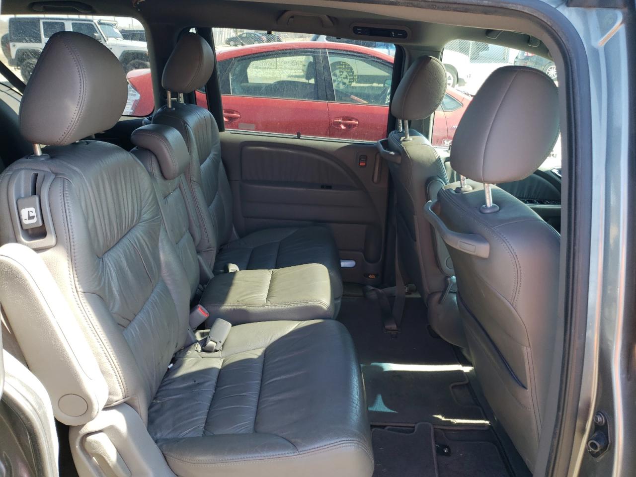 2009 Honda Odyssey - Image 11