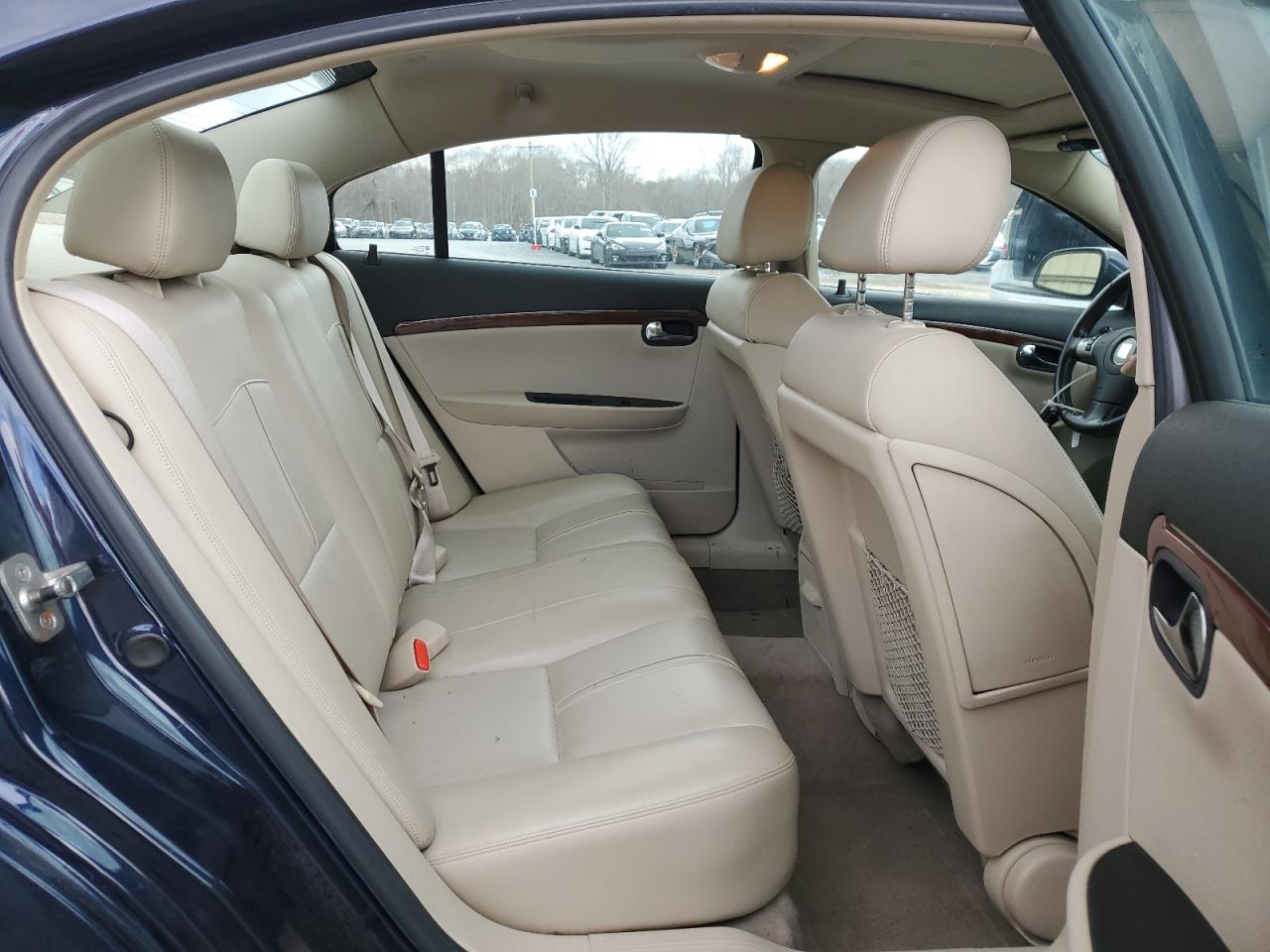 2009 Saturn Aura - Image 10