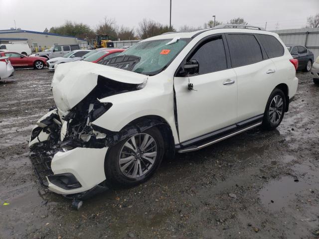  NISSAN PATHFINDER 2017 Белый