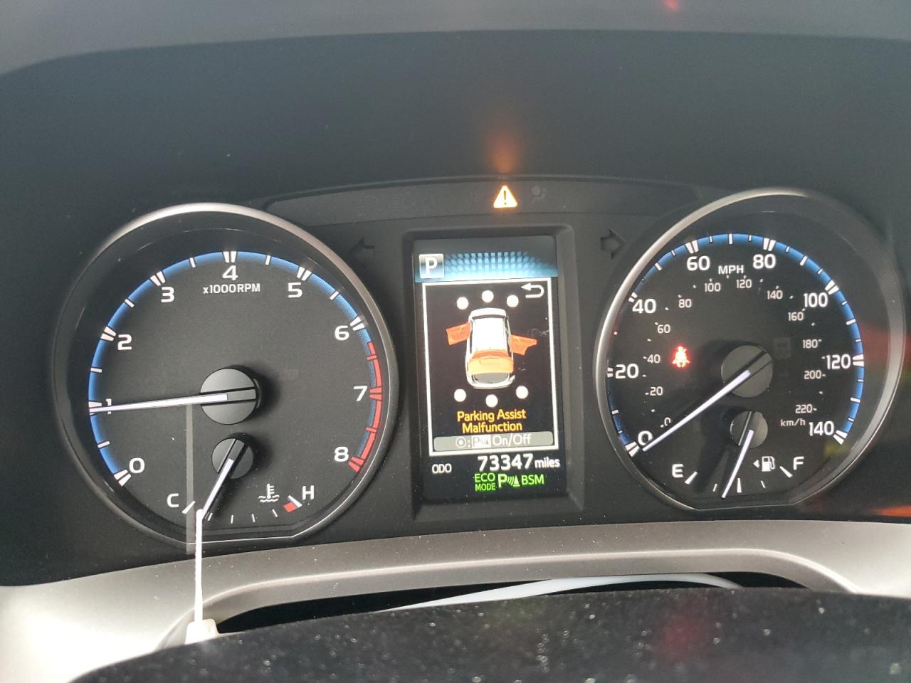 2018 Toyota RAV 4 - Image 9