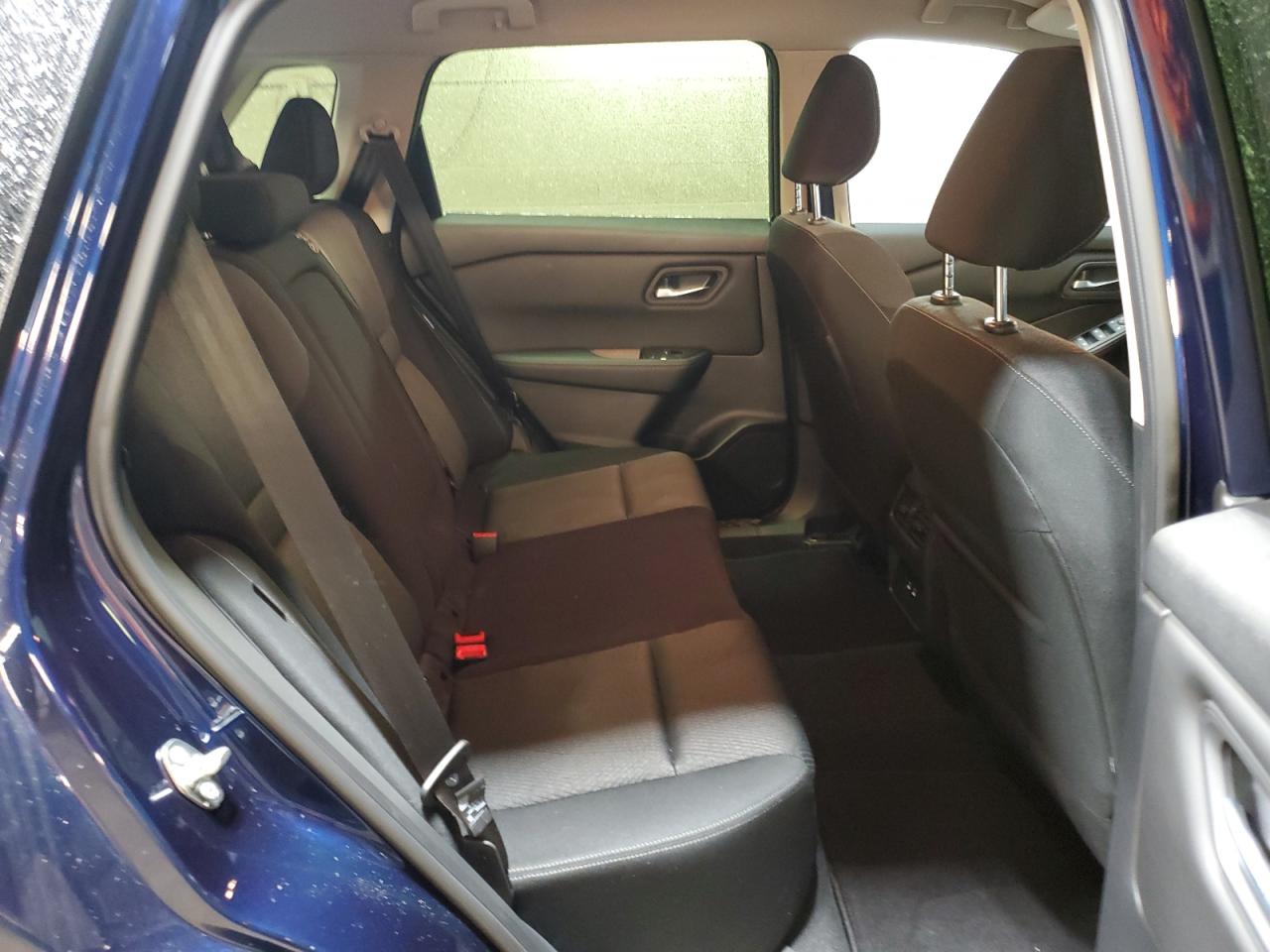 2024 Nissan Rogue - Image 11