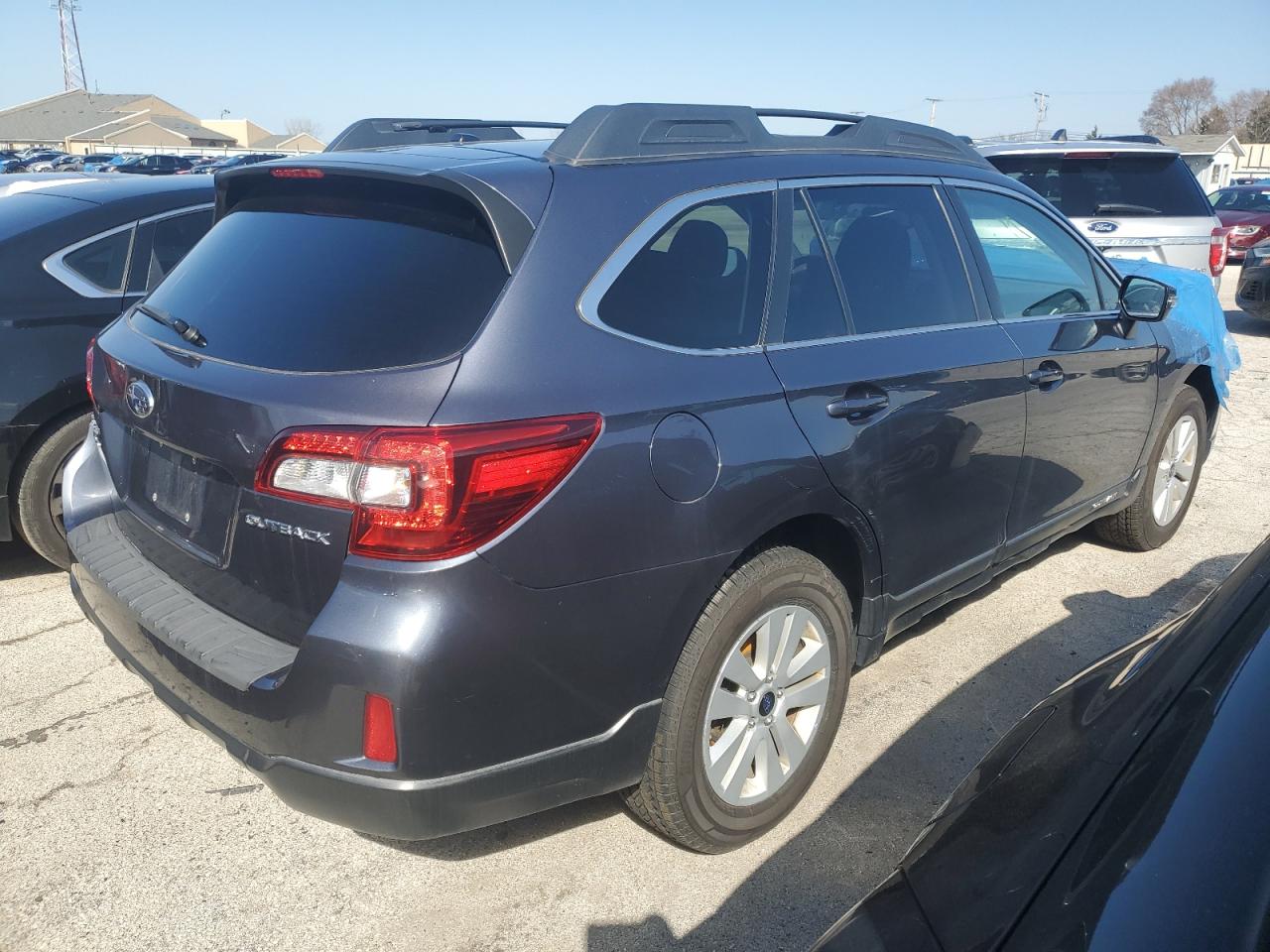 2015 Subaru Outback - Image 3