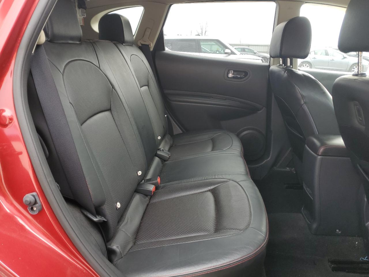 2012 Nissan Rogue - Image 11