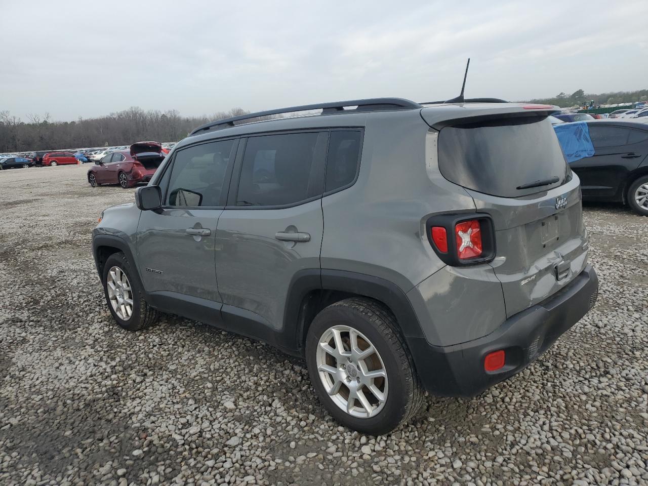 2020 Jeep Renegade - Image 2