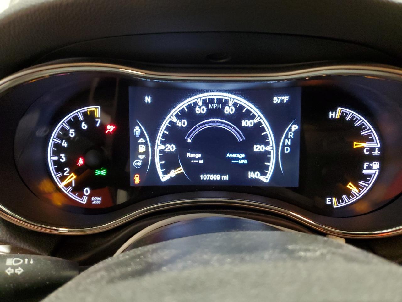 2017 Jeep Grand Cherokee - Image 9