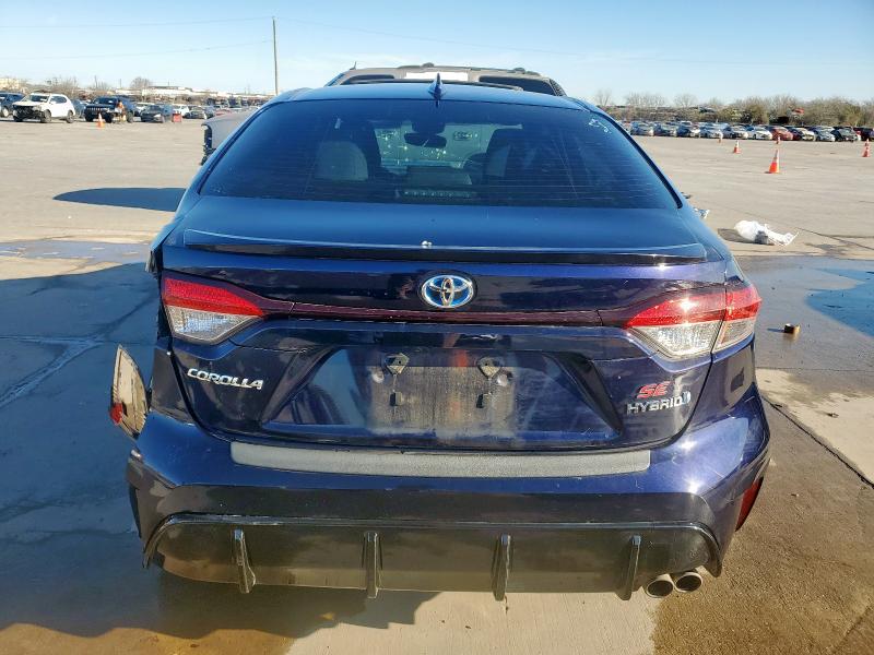  TOYOTA COROLLA 2023 Granatowy