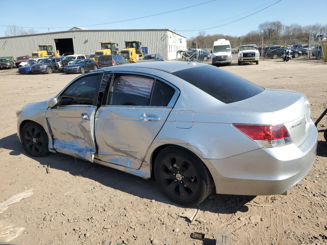 2009 Honda Accord - Image 2