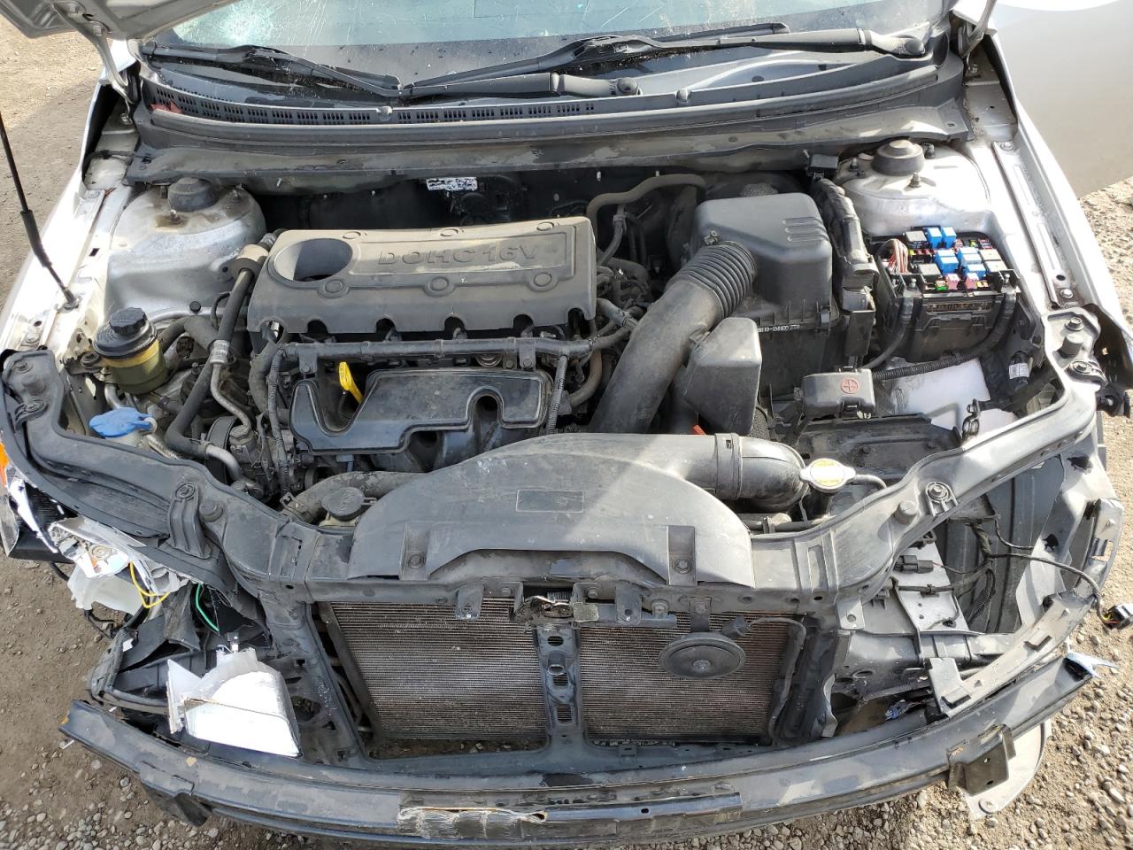 2010 Kia Forte - Image 11