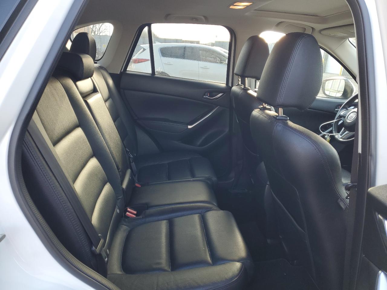 2016 Mazda CX-5 - Image 11