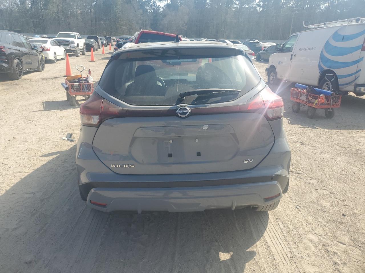 2024 Nissan Kicks - Image 6