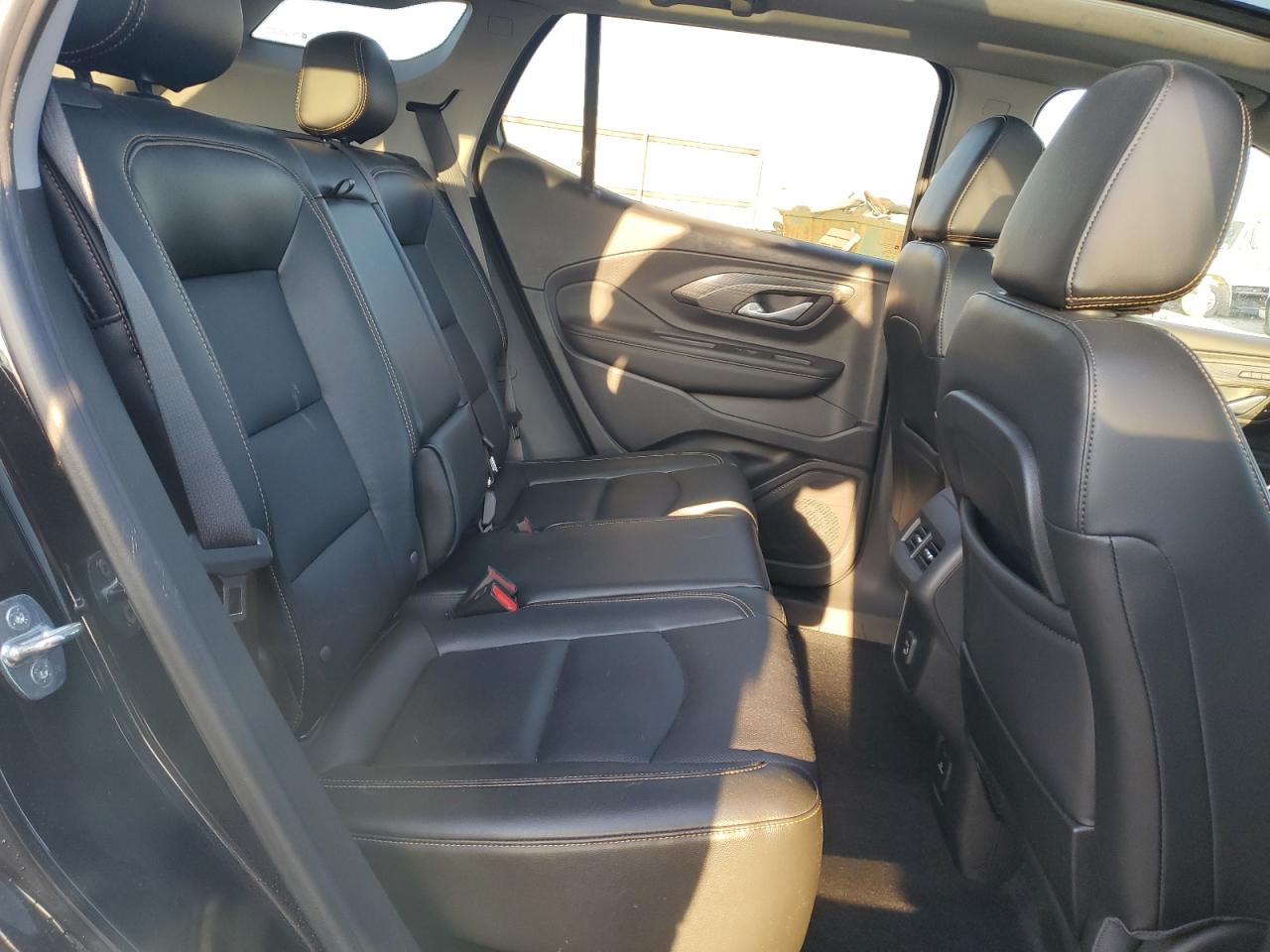 2021 GMC Terrain - Image 11