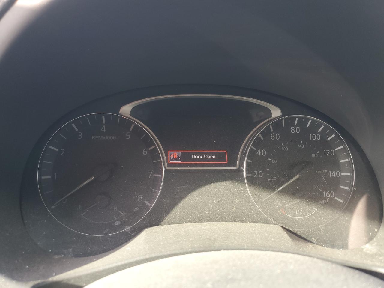 2018 Nissan Altima - Image 9