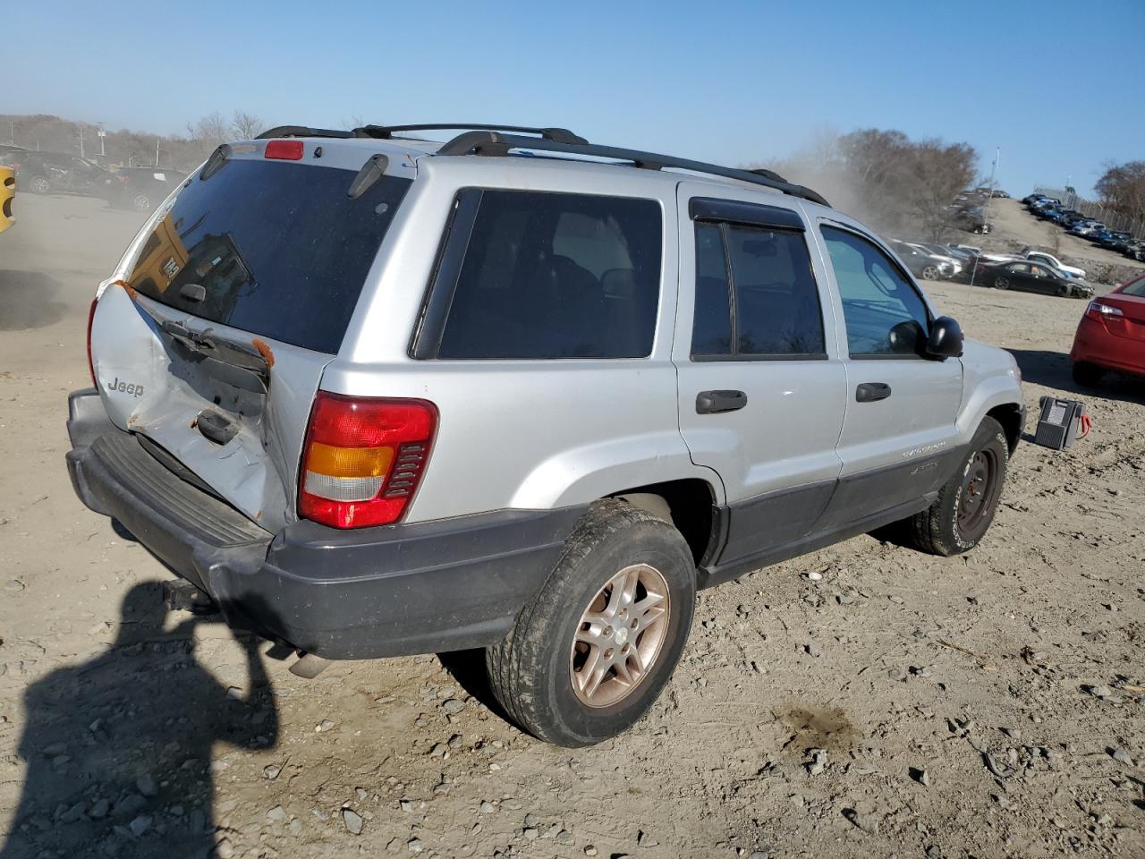 2004 Jeep Grand Cherokee - Image 3