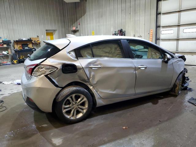  CHEVROLET CRUZE 2019 Srebrny