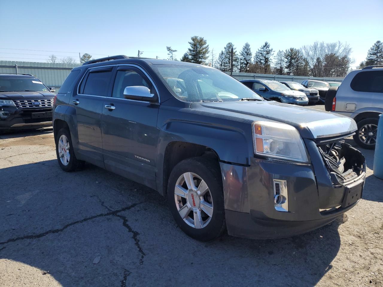 2013 GMC Terrain - Image 4