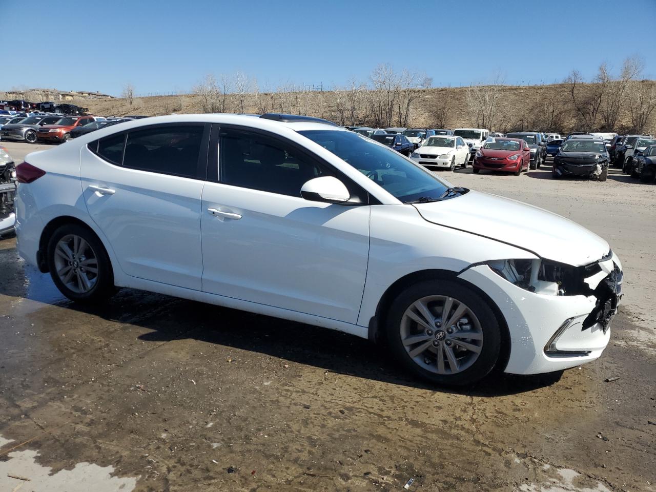 2018 Hyundai Elantra - Image 4