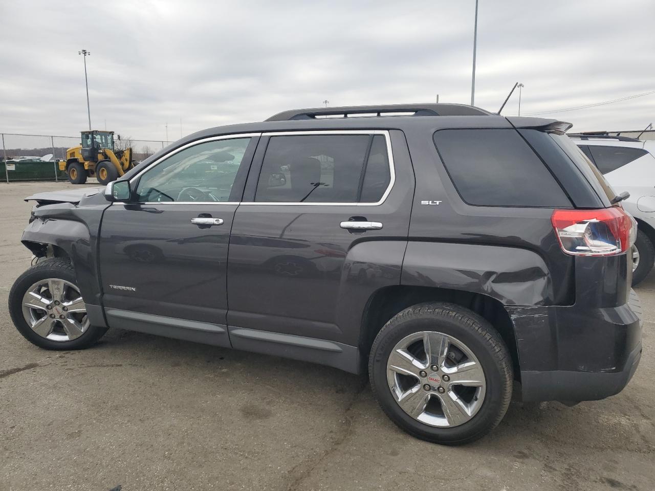2015 GMC Terrain - Image 2