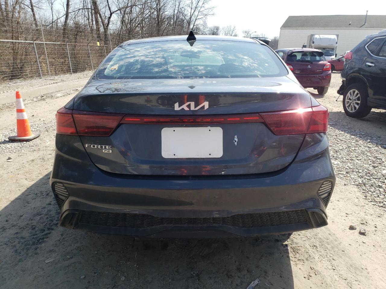 2024 Kia Forte - Image 6