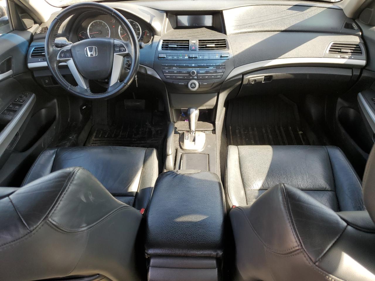 2009 Honda Accord - Image 8