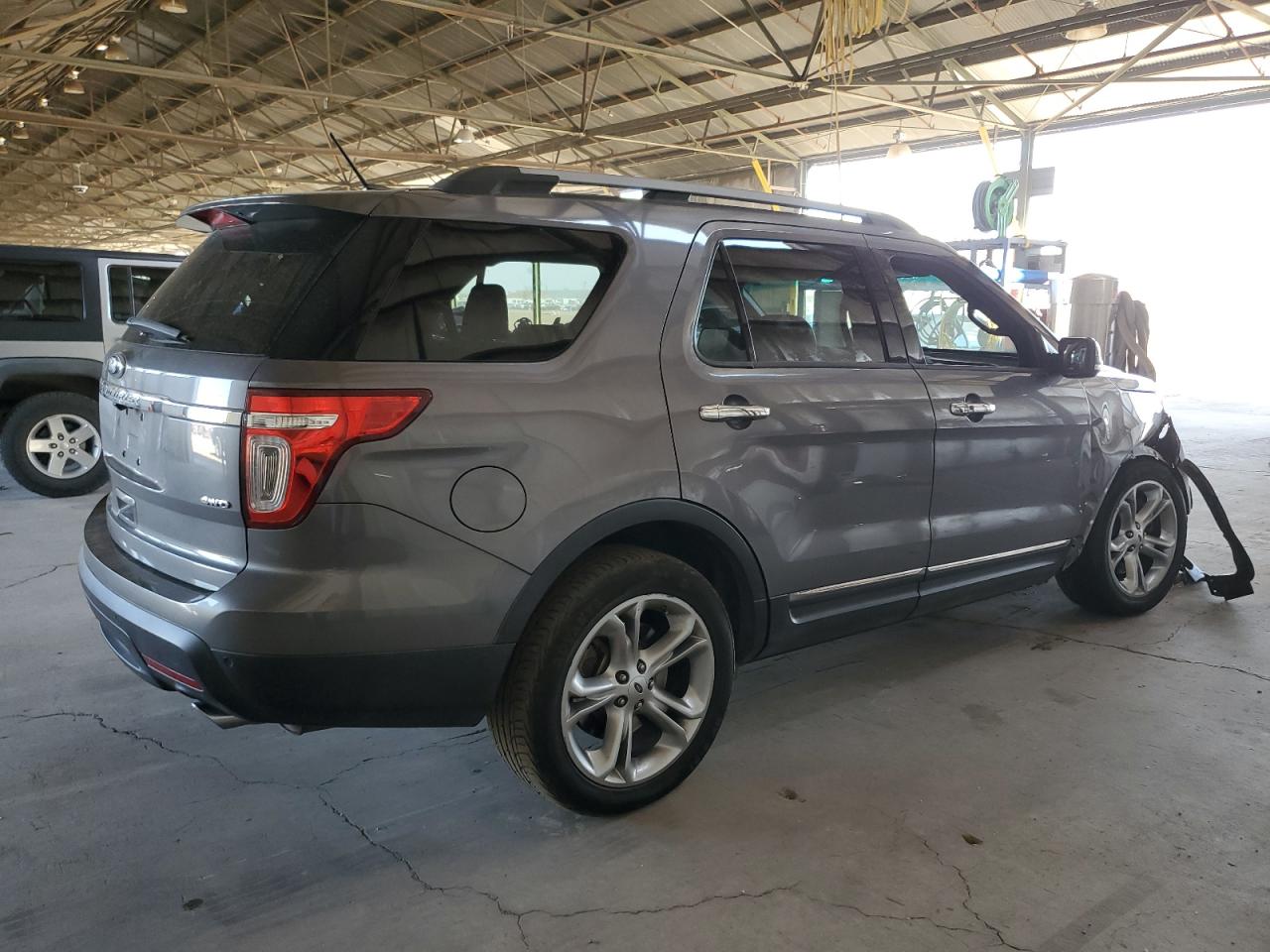 2014 Ford Explorer - Image 3