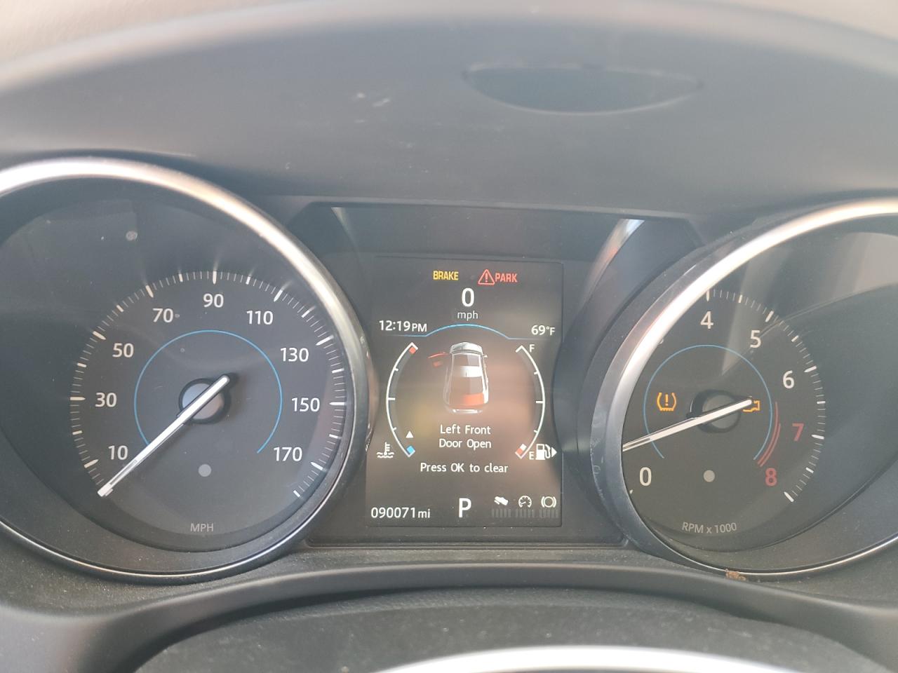 2017 Jaguar Xe Prestige VIN: SAJAE4BV3HA977131 Lot: 46705915