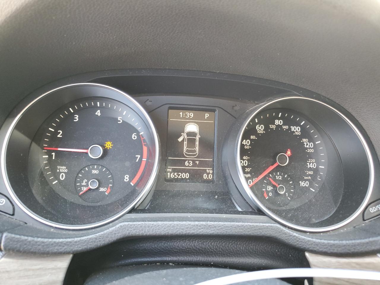 2016 Volkswagen Passat - Image 9
