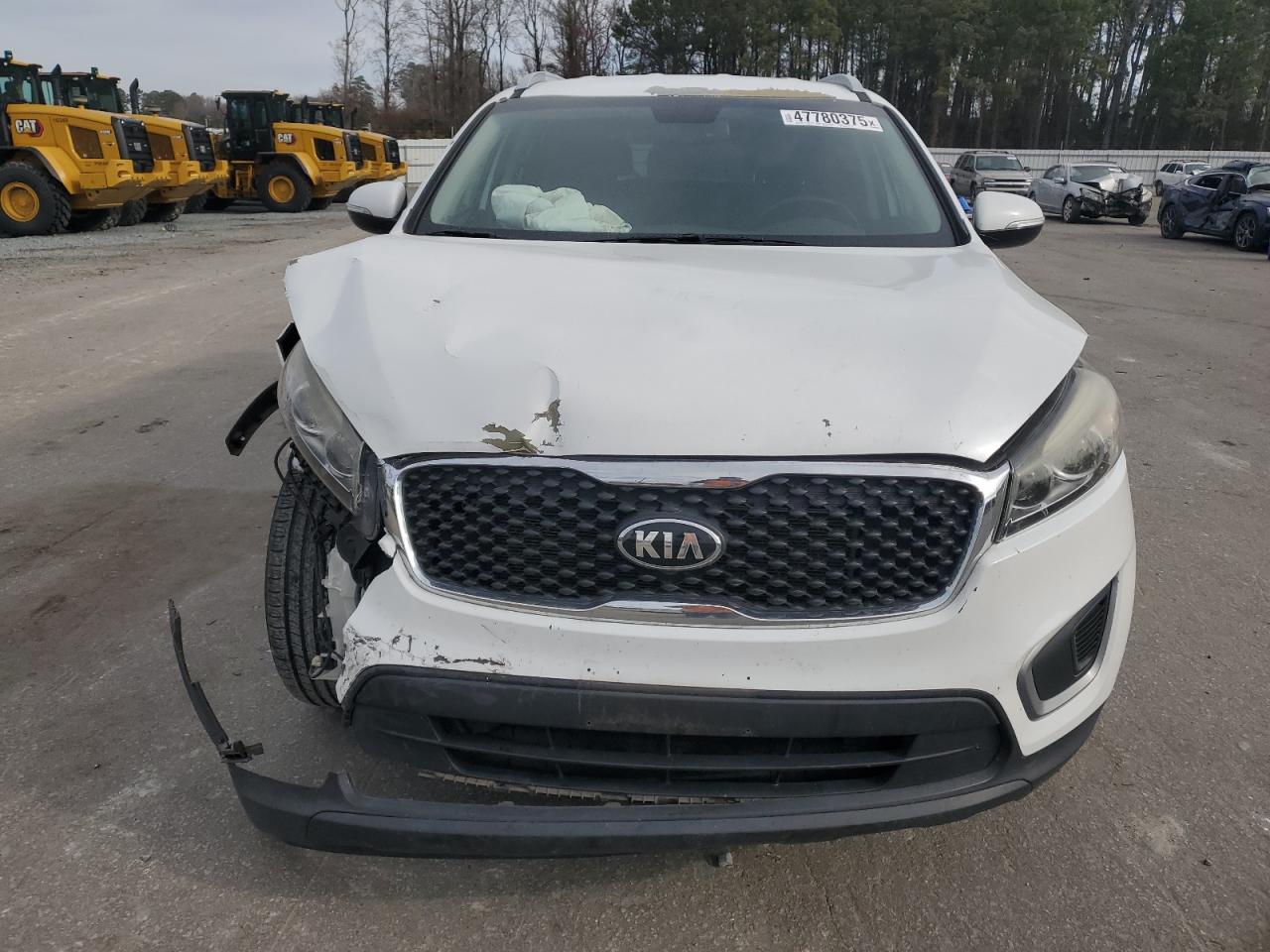 2016 Kia Sorento - Image 5