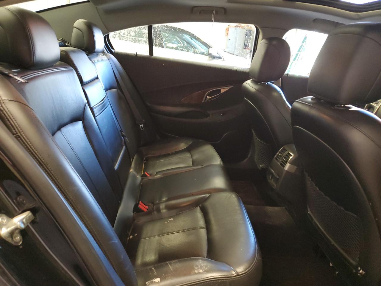 2011 Buick LaCrosse - Image 10