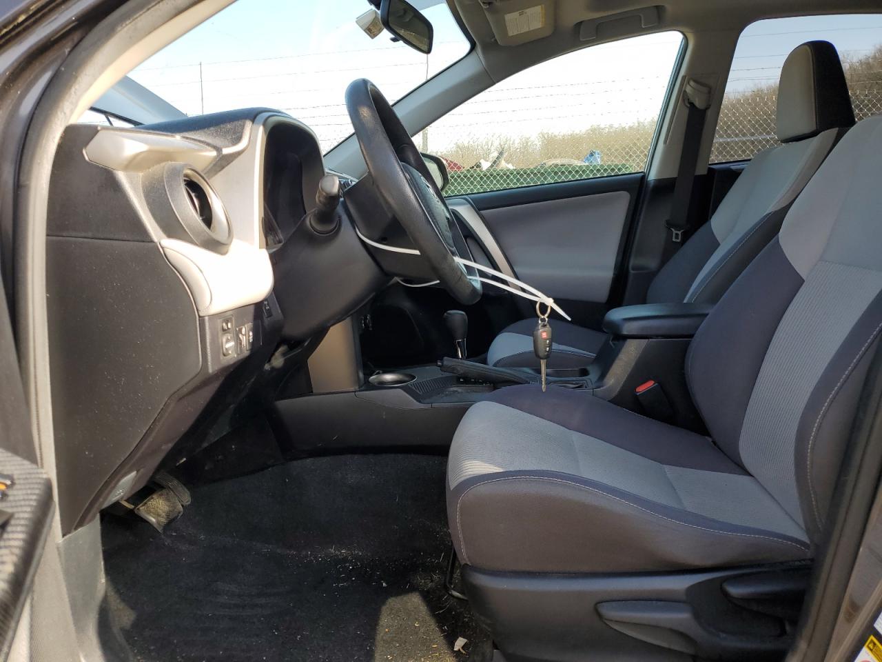 2015 Toyota RAV 4 - Image 7