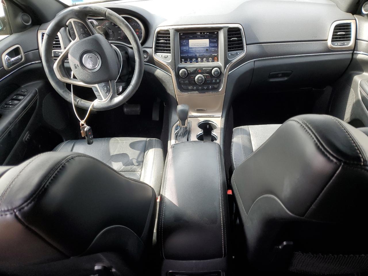 2017 Jeep Grand Cherokee - Image 8