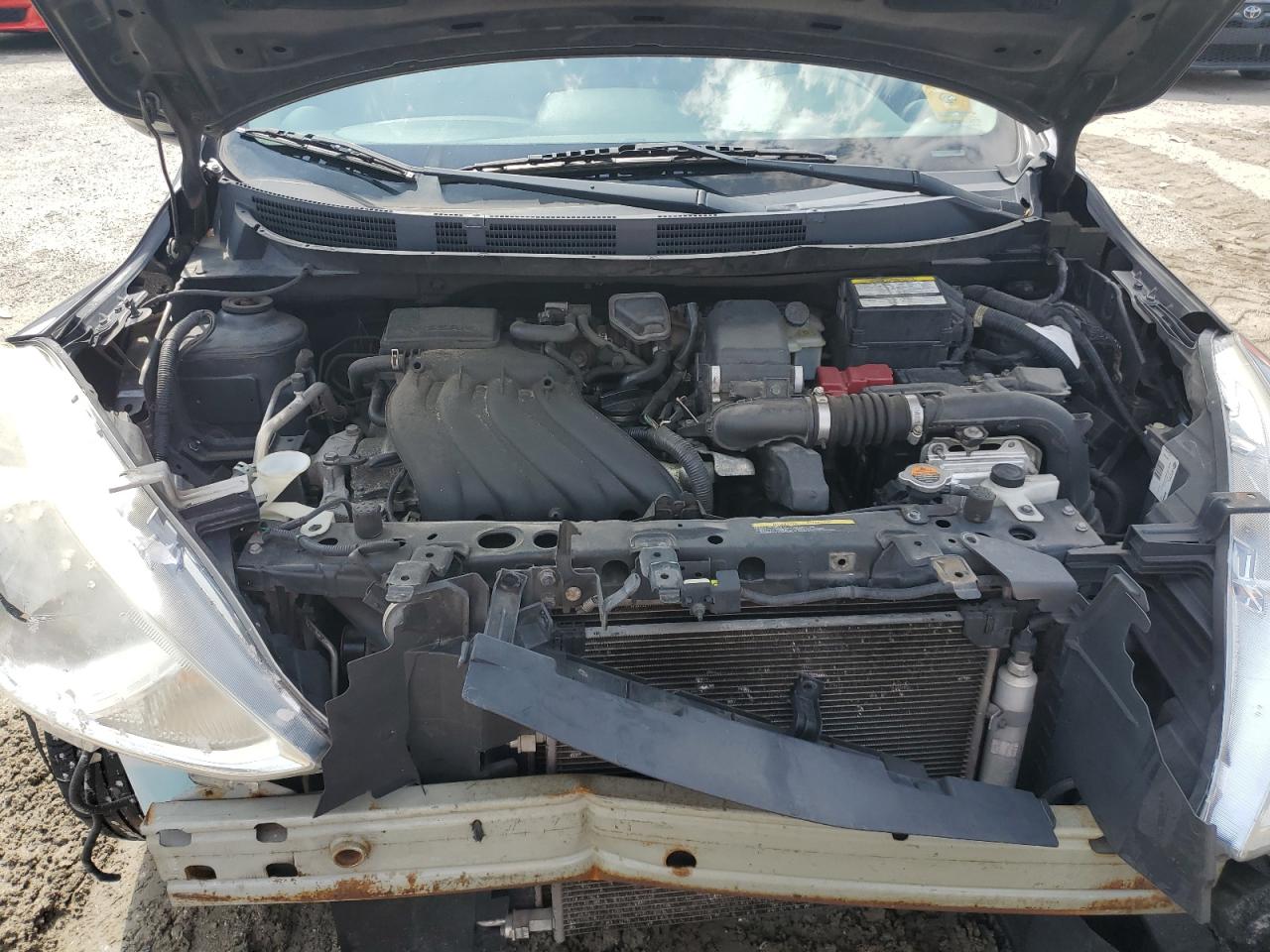 2017 Nissan Versa - Image 11