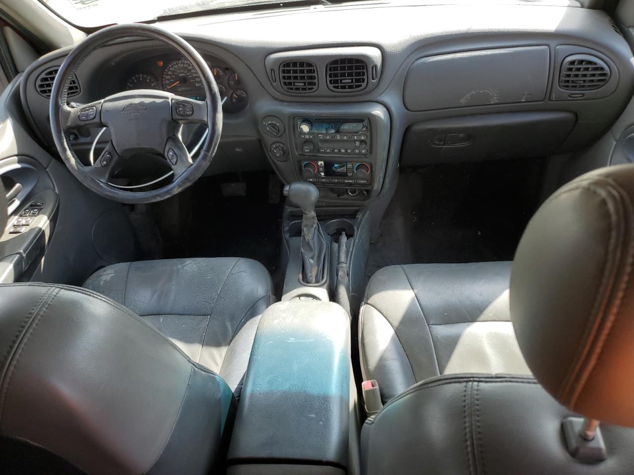 2004 Chevrolet TrailBlazer - Image 8