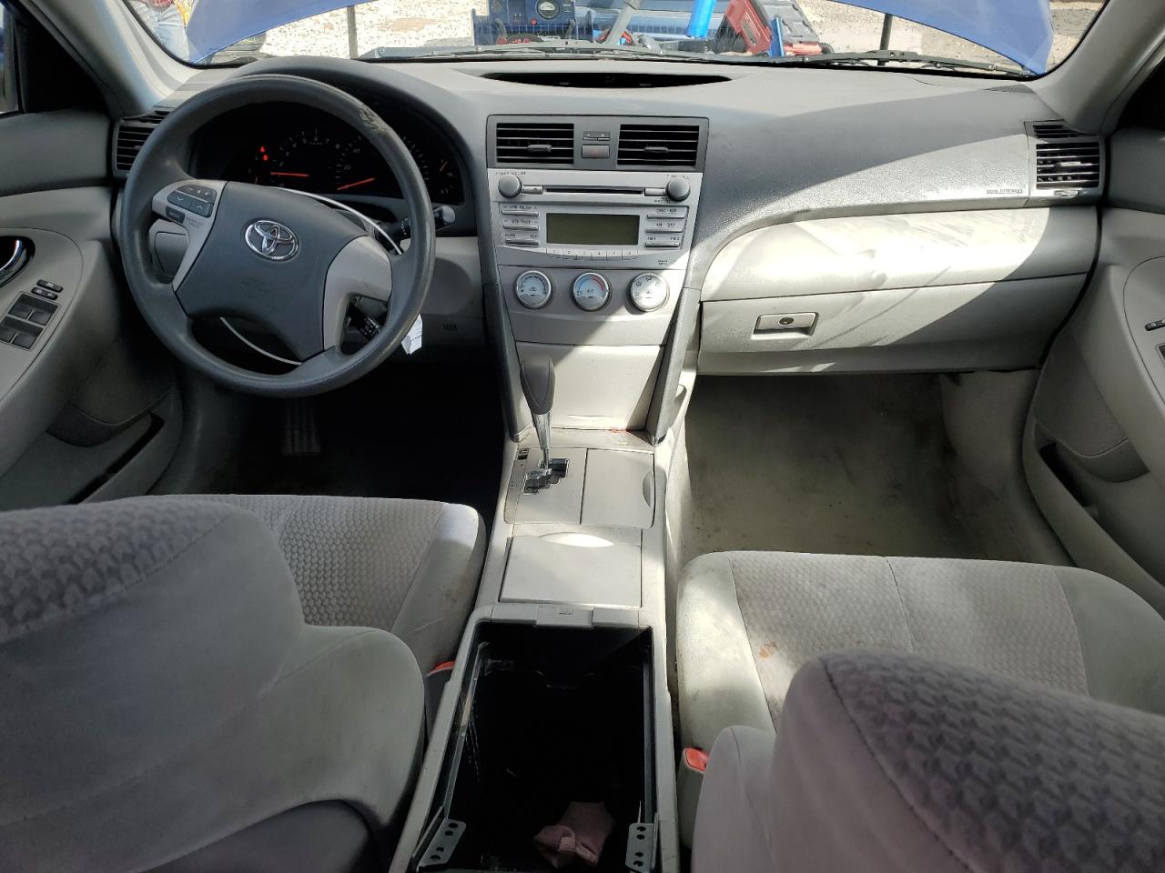 2011 Toyota Camry - Image 8