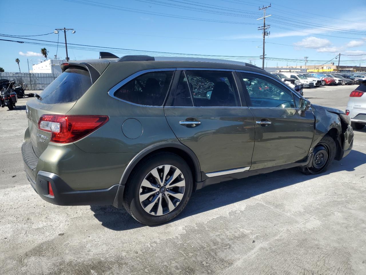 2018 Subaru Outback - Image 3