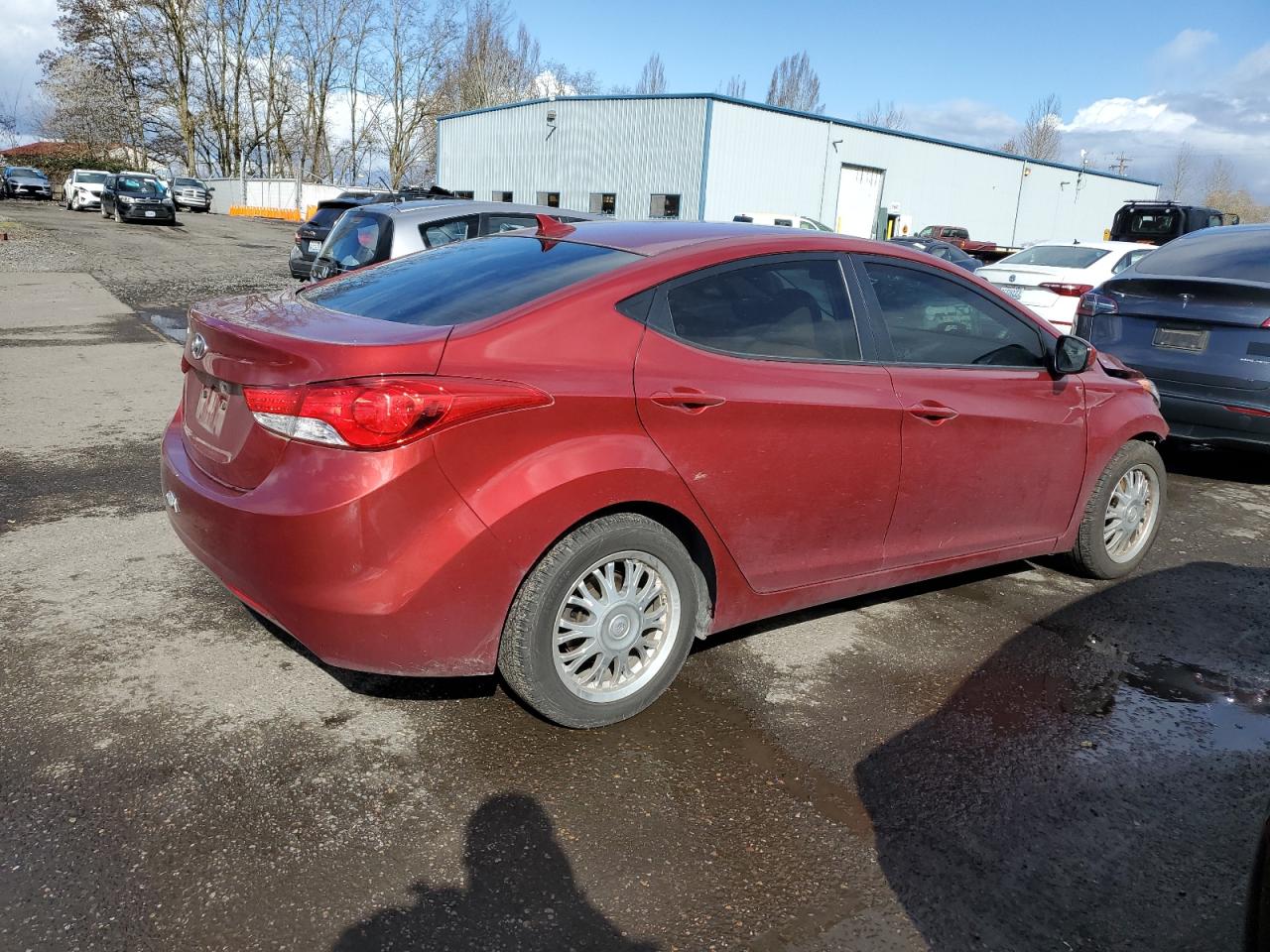 2013 Hyundai Elantra - Image 3