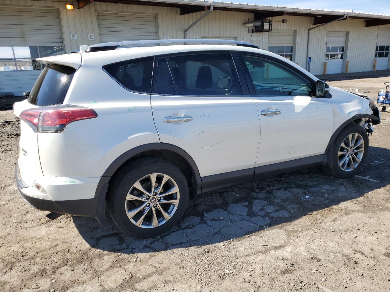 2017 Toyota RAV 4 - Image 3
