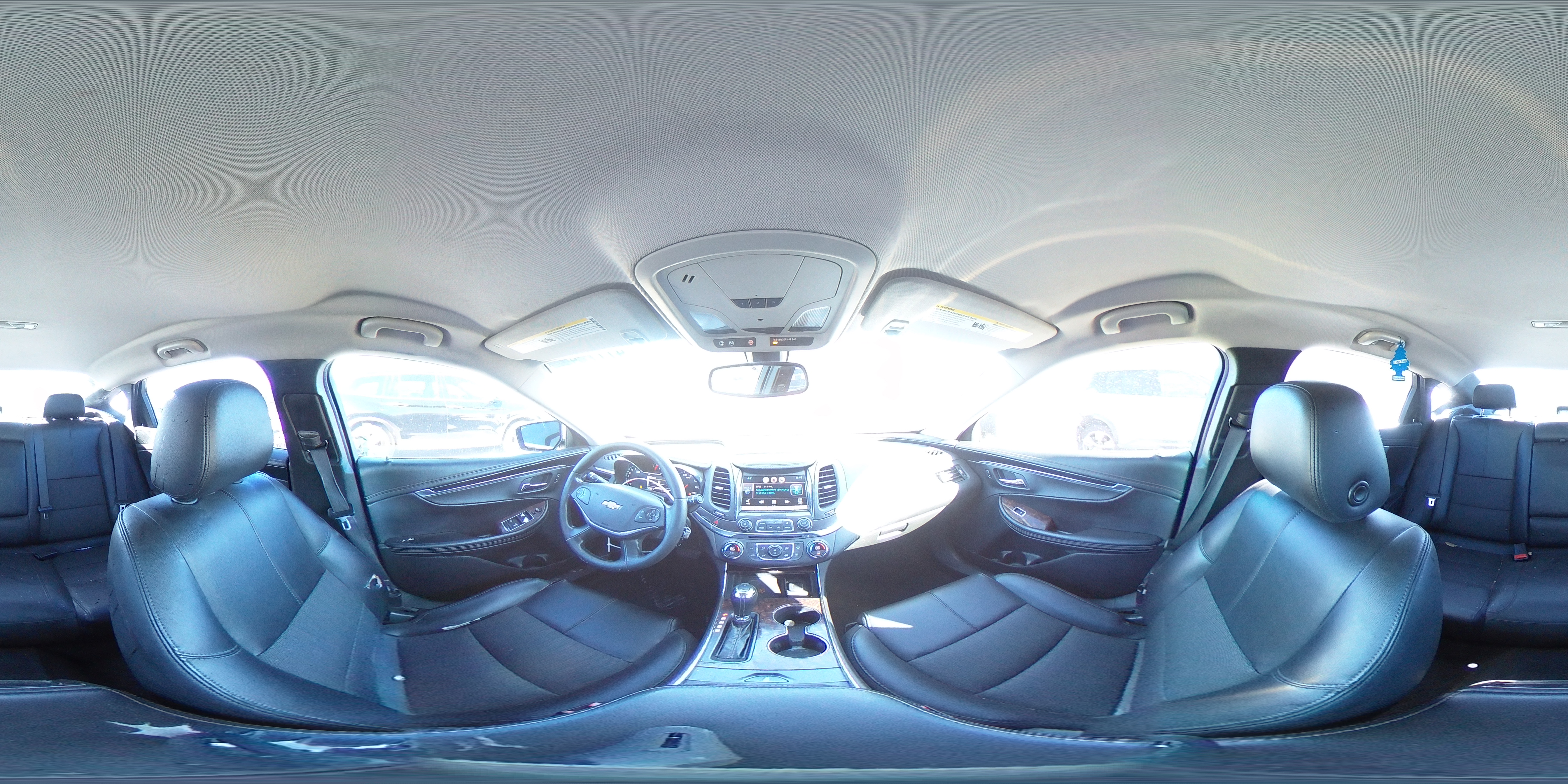 2015 Chevrolet Impala - Image 13